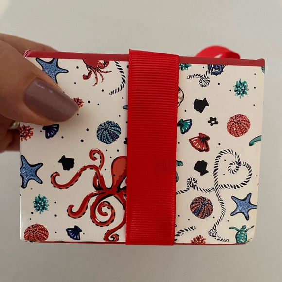 Vera Bradley Note Cube with 400 Blank Sheets Ink Pen Cute Paper Holder sea life - Picture 7 of 8